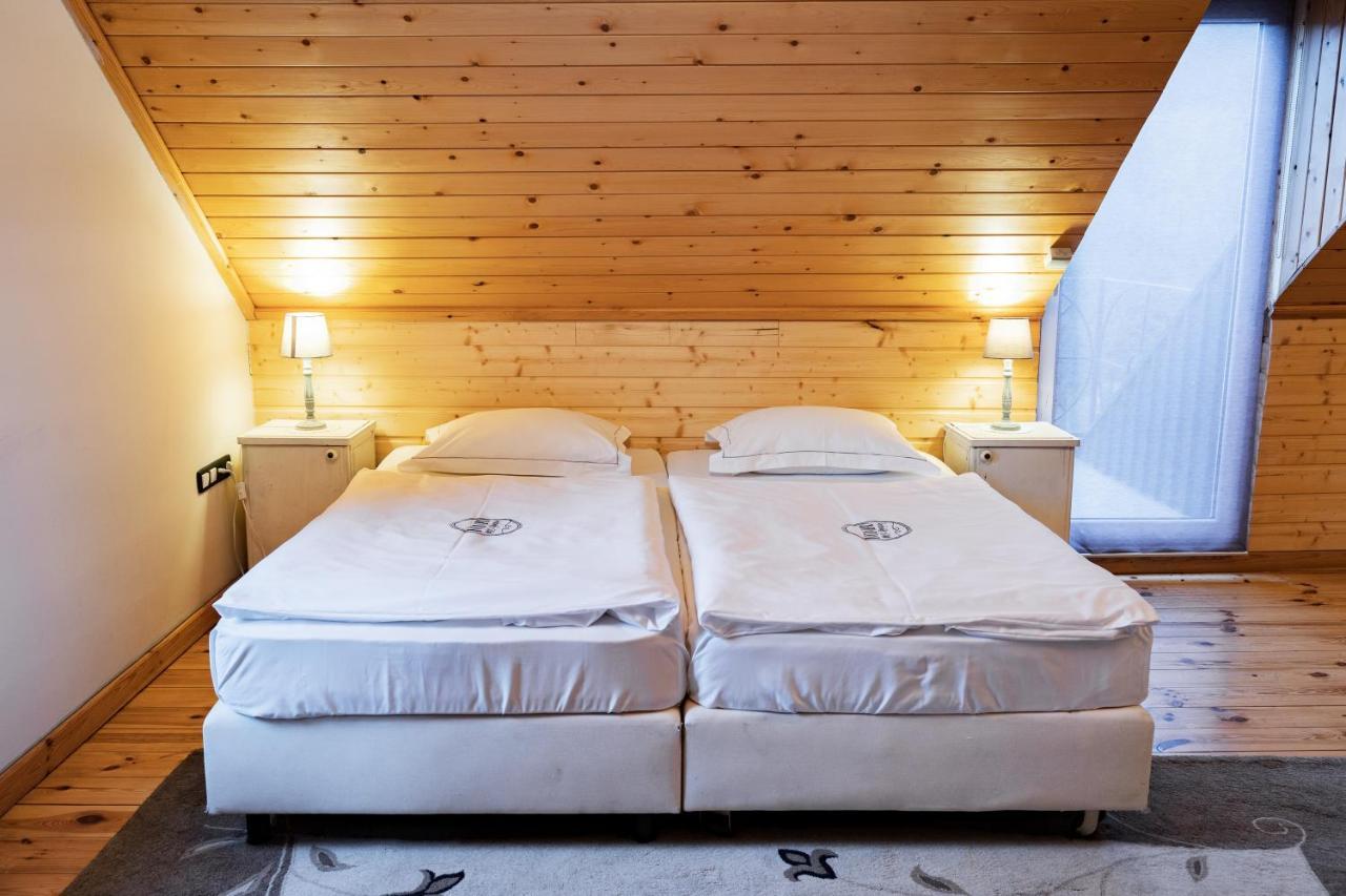 Nomad & Glamping