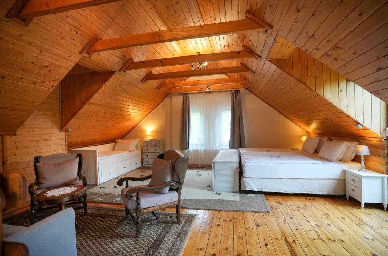 Nomad & Glamping Hotel 3*