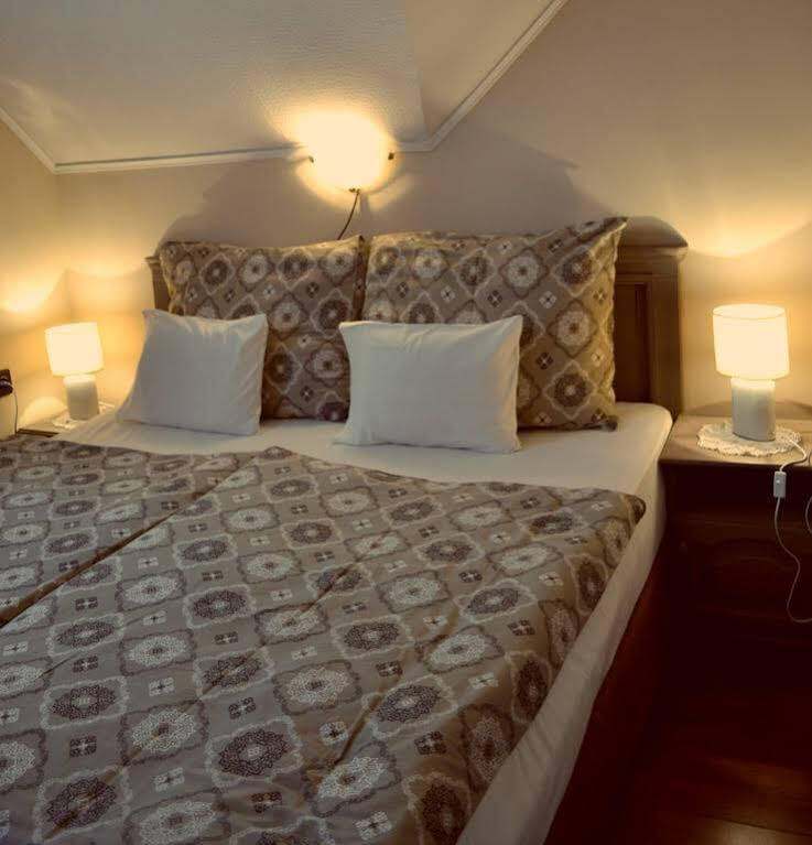 Nomad & Glamping 3*